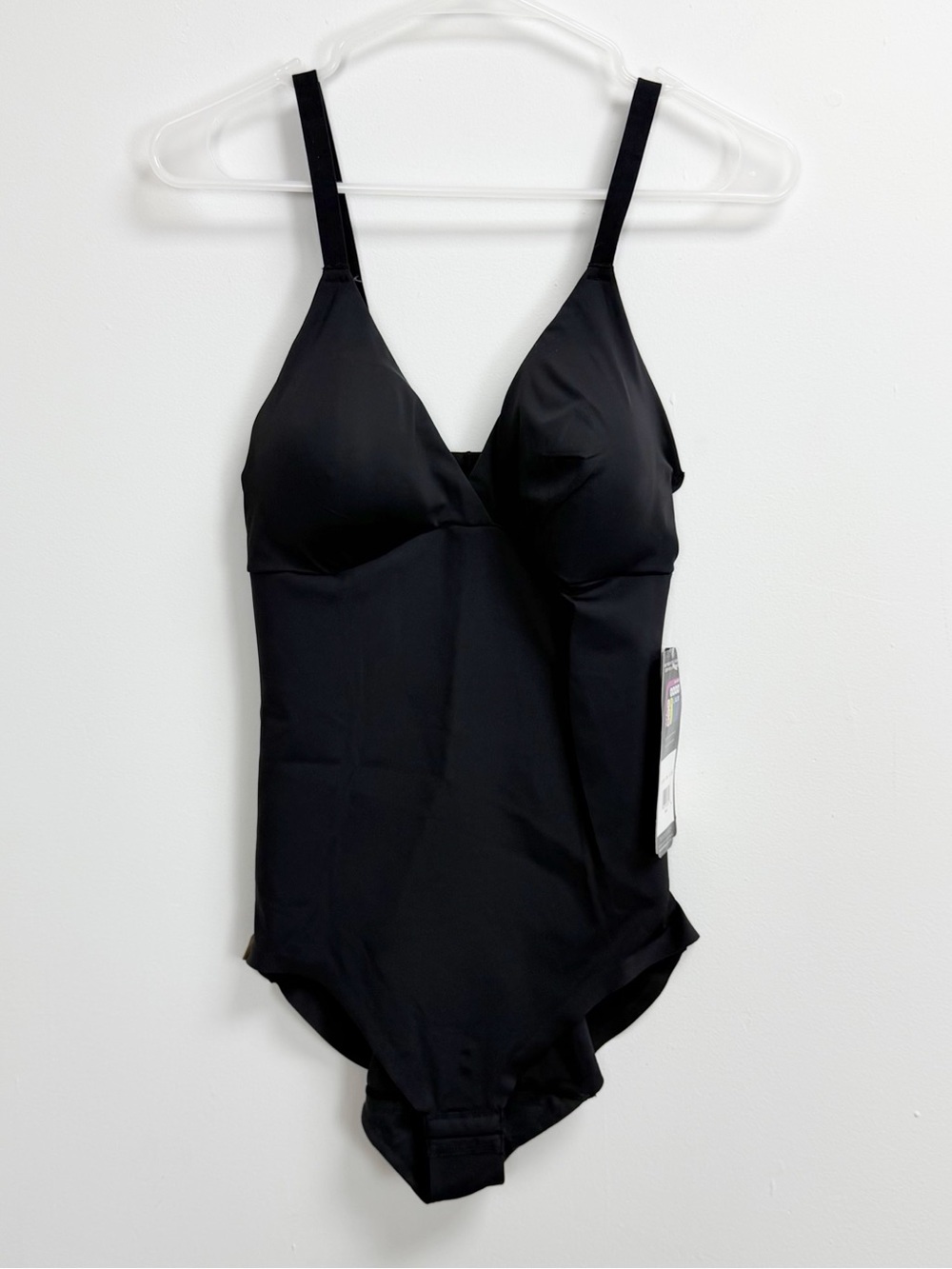 Bali Bodysuit Womens Large Black Ultimate Smoothing Firm Control Bonded NWT